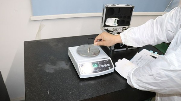 電子天平校準(zhǔn)選擇多大的砝碼合適