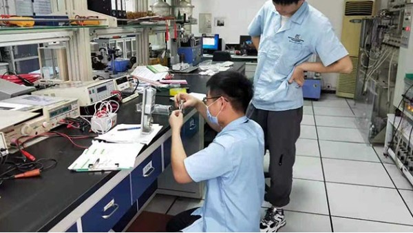 外徑千分尺校準(zhǔn)過程需要注意什么