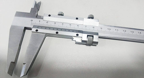 卡尺儀器校準(zhǔn)方法 